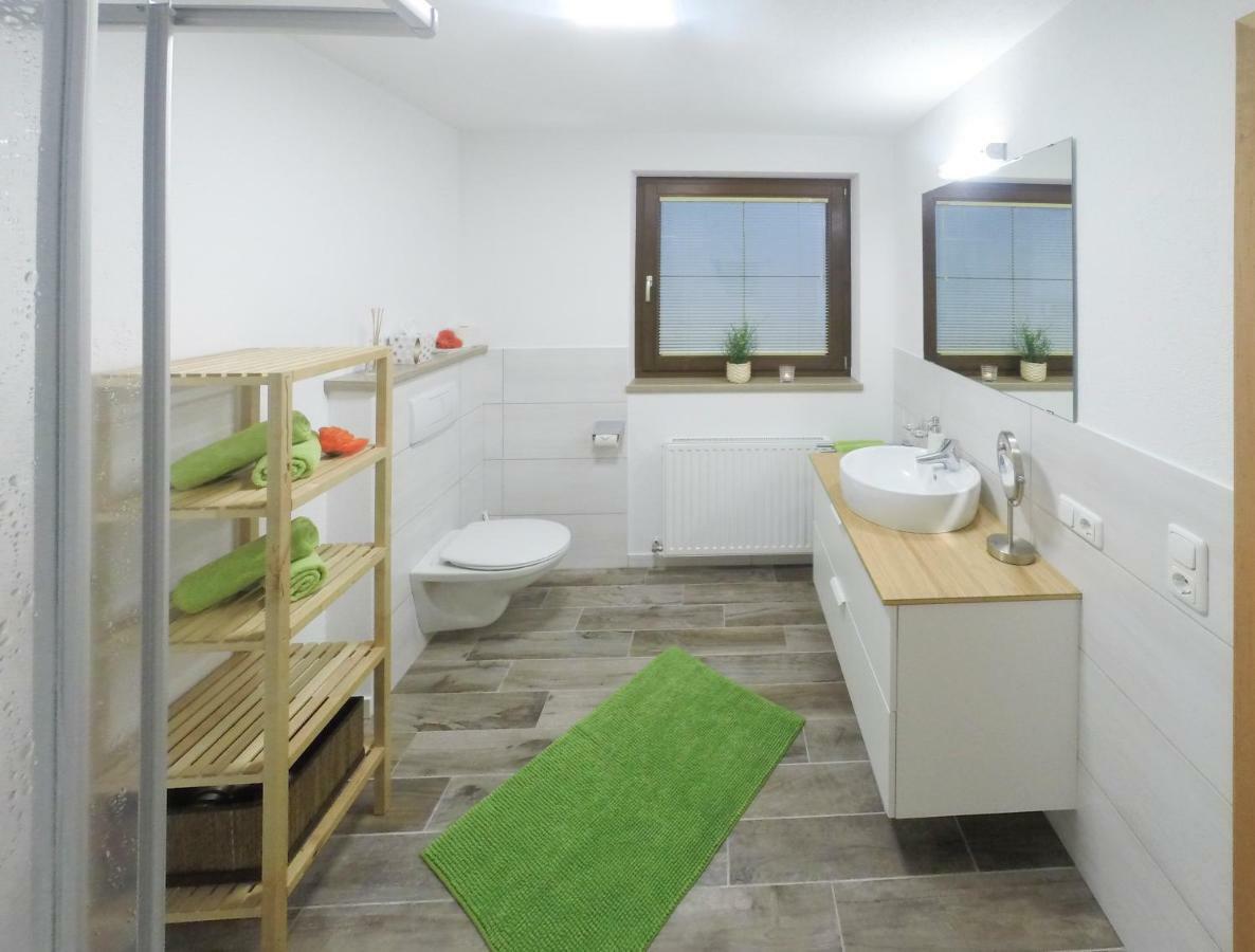 ノイシュティフト・イム・シュトゥーバイタールHaus Binderアパートメント エクステリア 写真